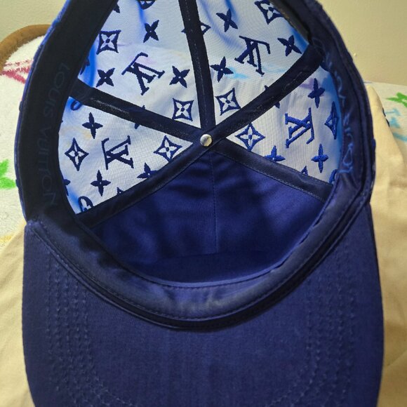 authentic LV hat - Picture 3 of 9